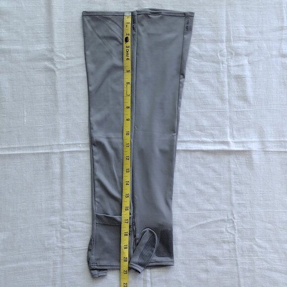 UVShield Cool Sleeves with hand cover - Picture 11 of 12